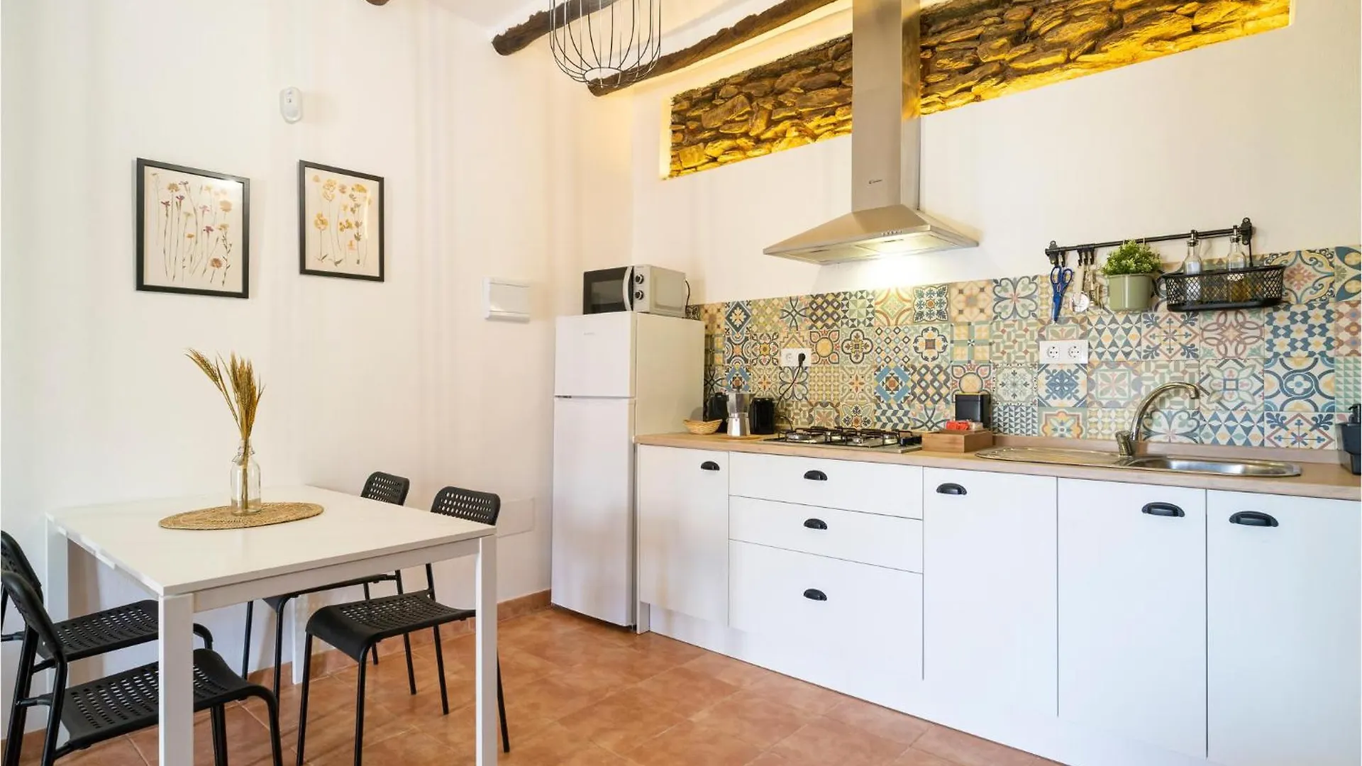 Amazing Home In Adra